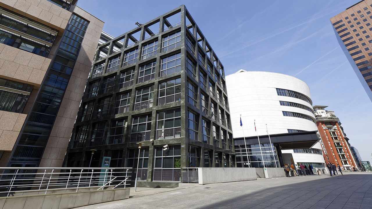 MSc Luxury and Innovation Management from EMLV Business School, France
